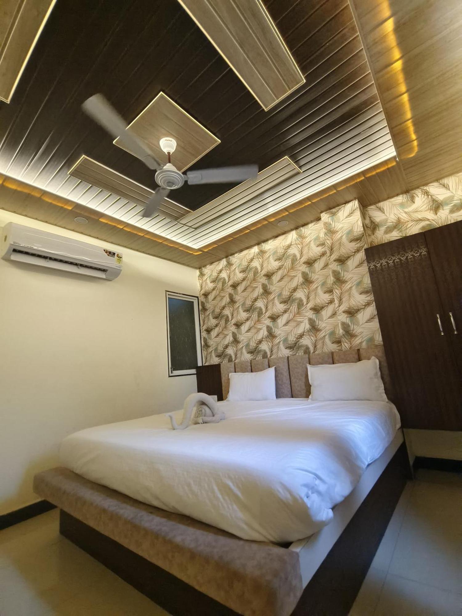 Hotel Jain Shree Ujaim Exterior foto